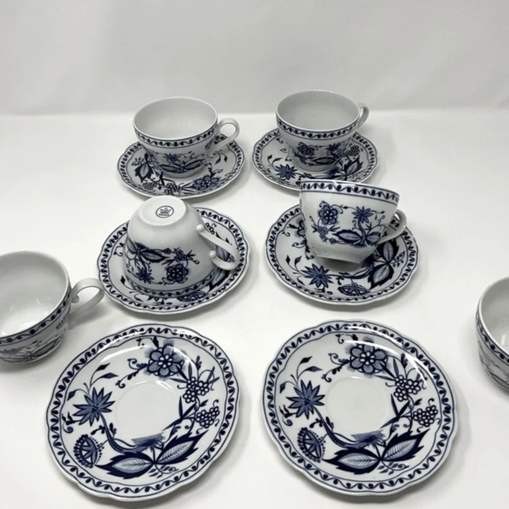 Rosella Onion Pattern set‎ of 6 cups and saucers